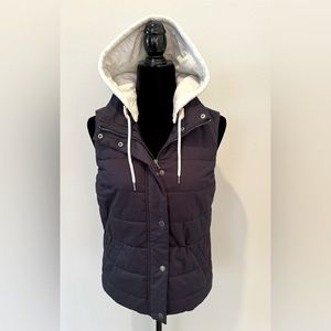 H&M LOGG Label of Graded Goods Women’s Down Puffer Vest Navy With Hood Size 4